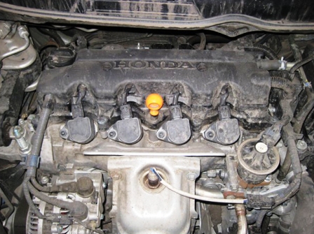 Катушки зажигая в двигателе Honda Civic VIII