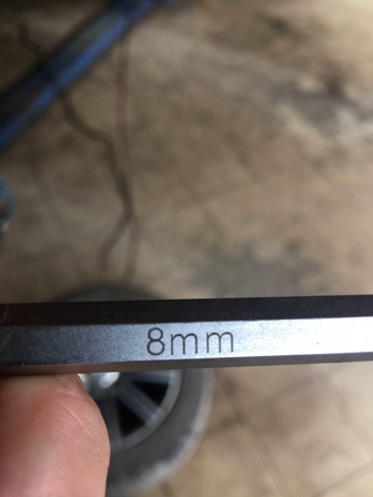 Ключ для откручивание скобы Audi a4 b6