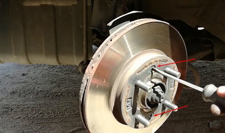 Инструкция по замене передних тормозных дисков Kia Rio 3